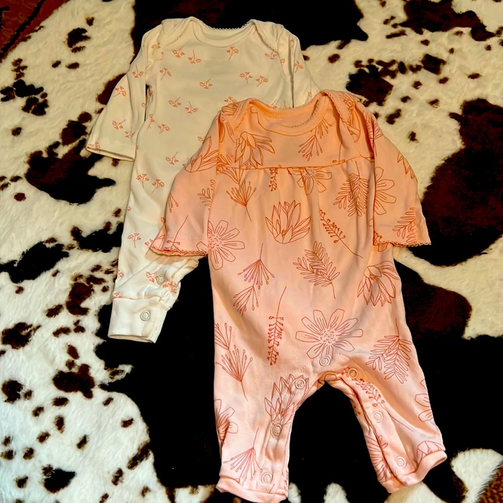 NB sleeper onesies